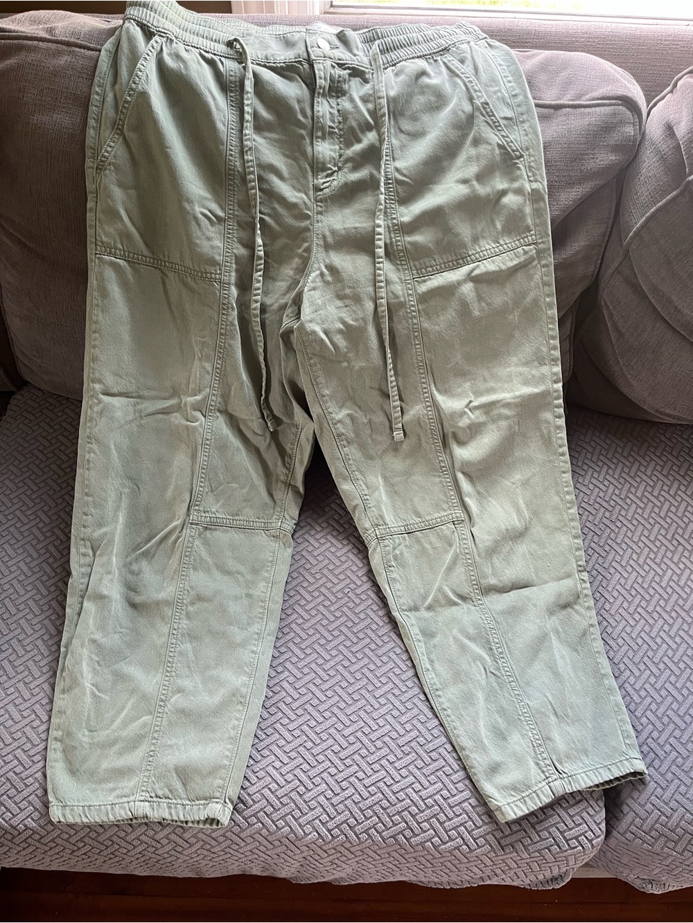 Lou & Grey Cropped Drawstring Utility Pants in Sage